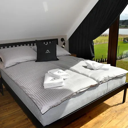 Apartament Janetta Domek Nad Jeziorem דירה *