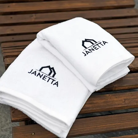 Janetta Nad Jeziorem * Stężyca