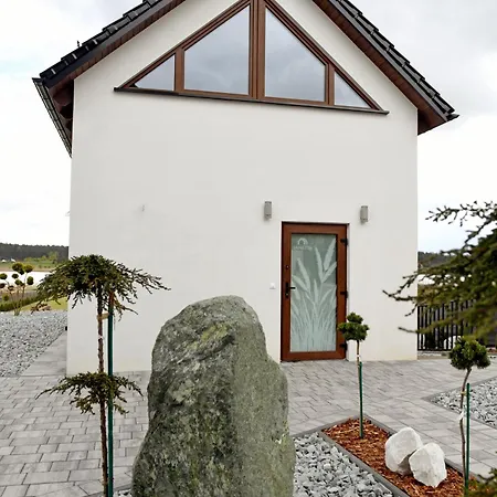 Janetta Nad Jeziorem