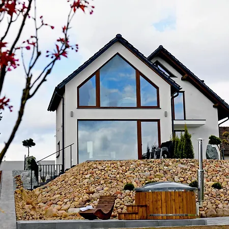 Janetta Nad Jeziorem