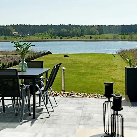 Janetta Nad Jeziorem Apartmán