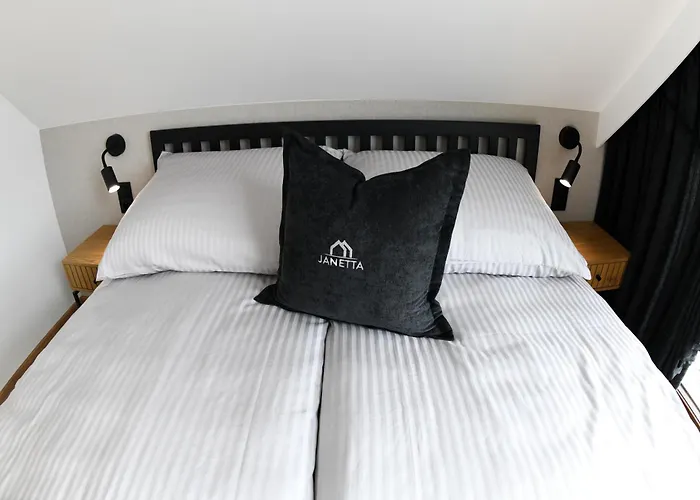 公寓 Janetta Nad Jeziorem Stężyca