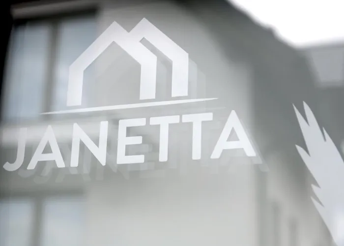 Janetta Nad Jeziorem * Stężyca