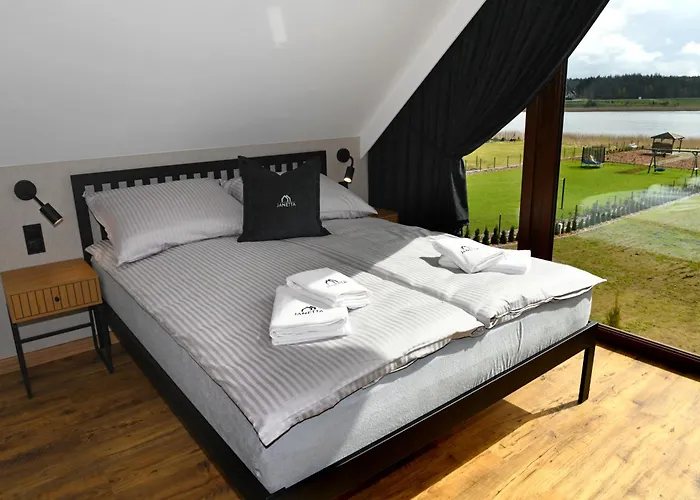 Janetta Nad Jeziorem 公寓 *