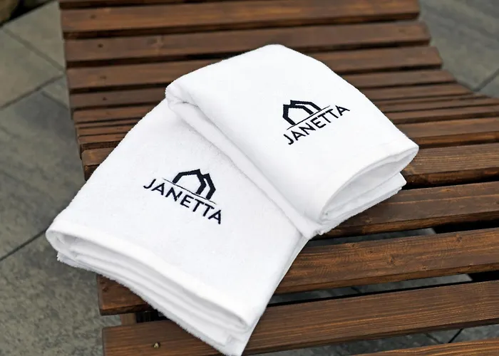 Janetta Nad Jeziorem * Stężyca